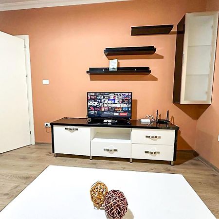 טיראנה Grand Park 2Br Apartment מראה חיצוני תמונה