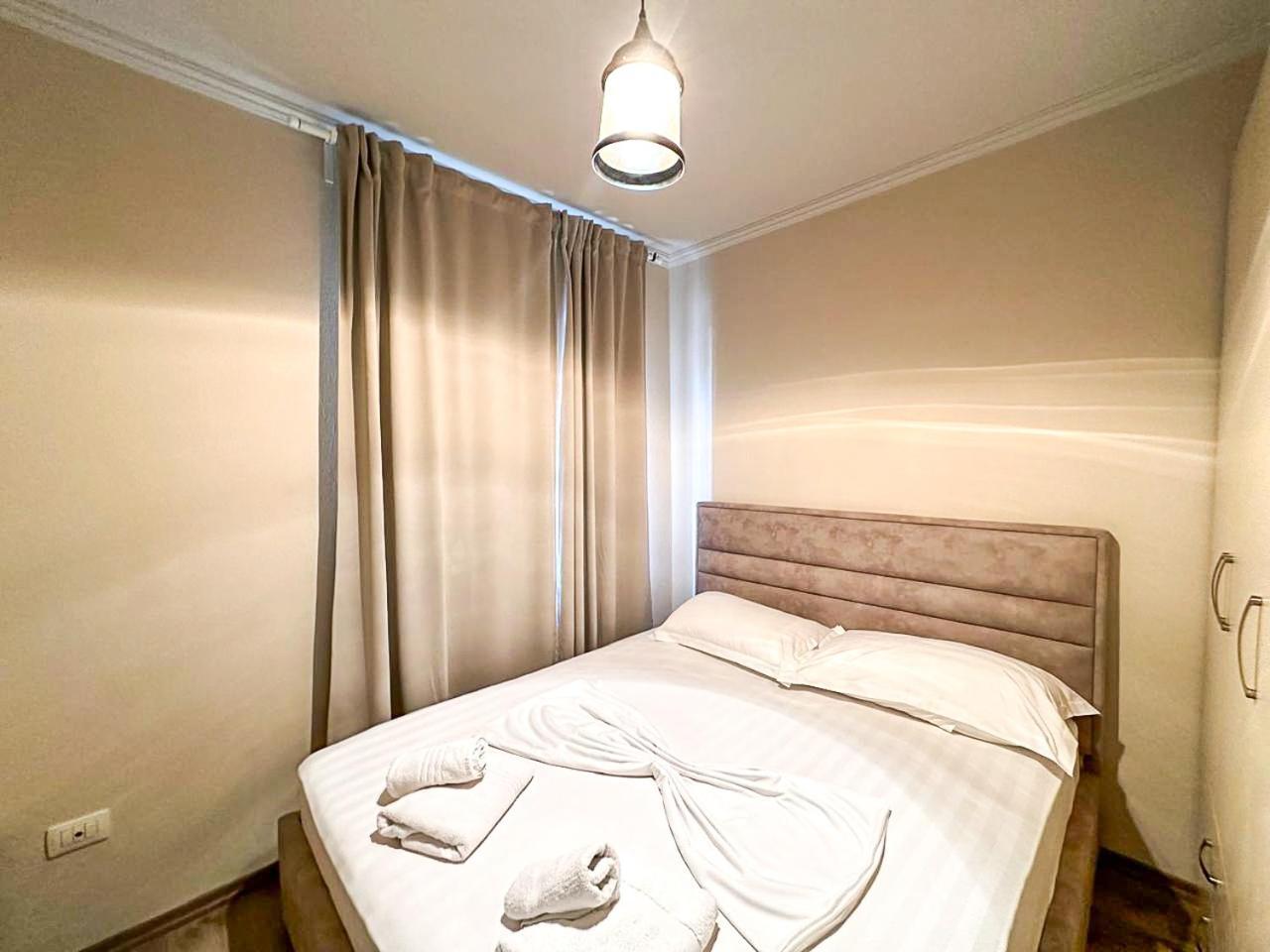 טיראנה Grand Park 2Br Apartment מראה חיצוני תמונה