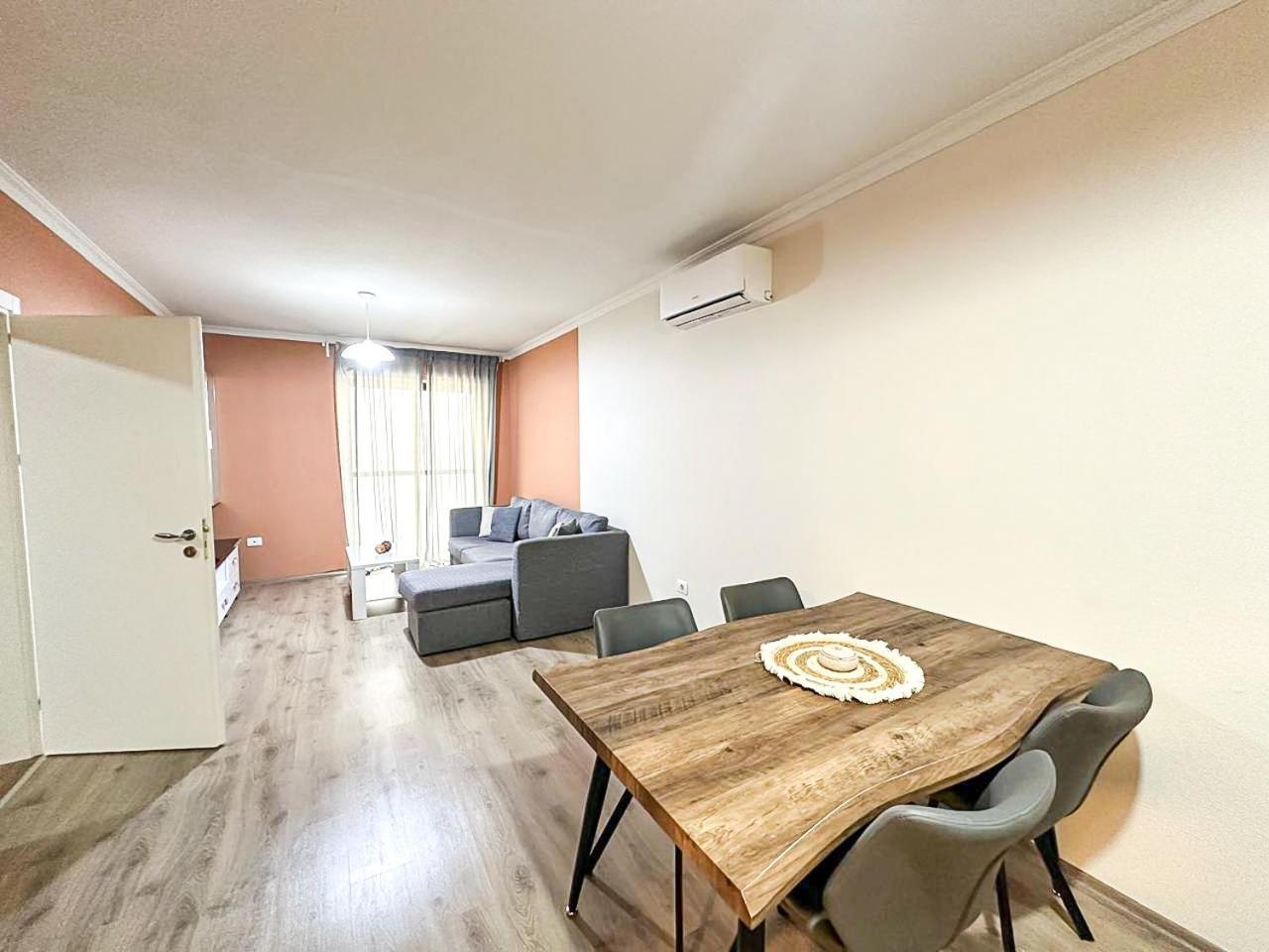 טיראנה Grand Park 2Br Apartment מראה חיצוני תמונה